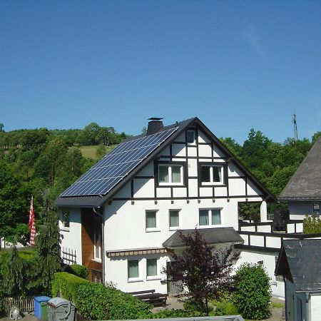 Apartment In Assinghausen With A Sun Terrace Zewnętrze zdjęcie