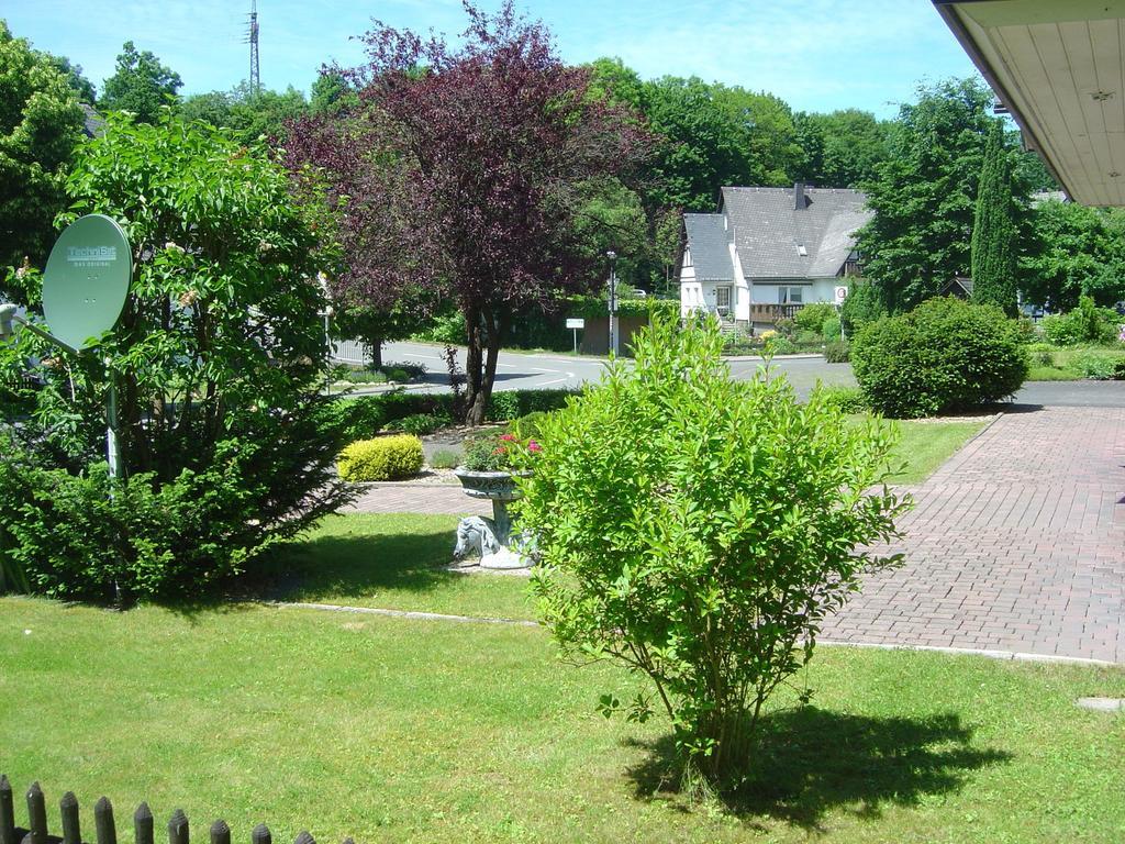 Apartment In Assinghausen With A Sun Terrace Zewnętrze zdjęcie